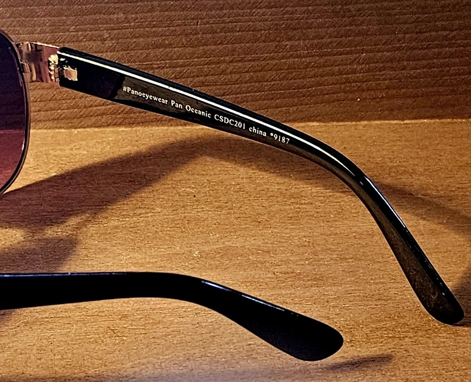 Gafas de sol para mujer Disney Pan Oceanic CSDC201 panoeyewear usadas Foto 3 de 4