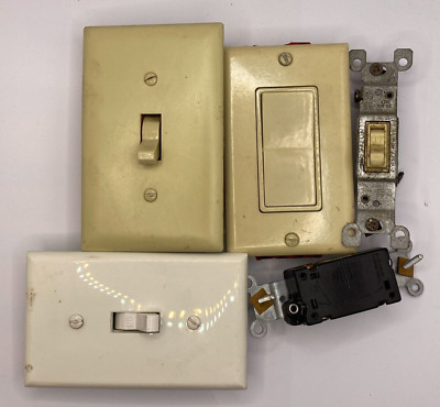 Mixed Leviton(2) Toggle Light Switch 15A-120V,Switch Leviton, Eagle(2)LOT OF 5 