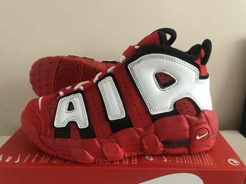 nike uptempo qs