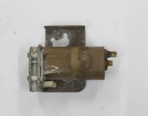 BMW Neue Klasse 1600 1800 2000 Pumpe Wischwasser Scheibenreinigungsanlage