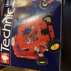 LEGO TECHNIC Set: Universal Set (8024) New 