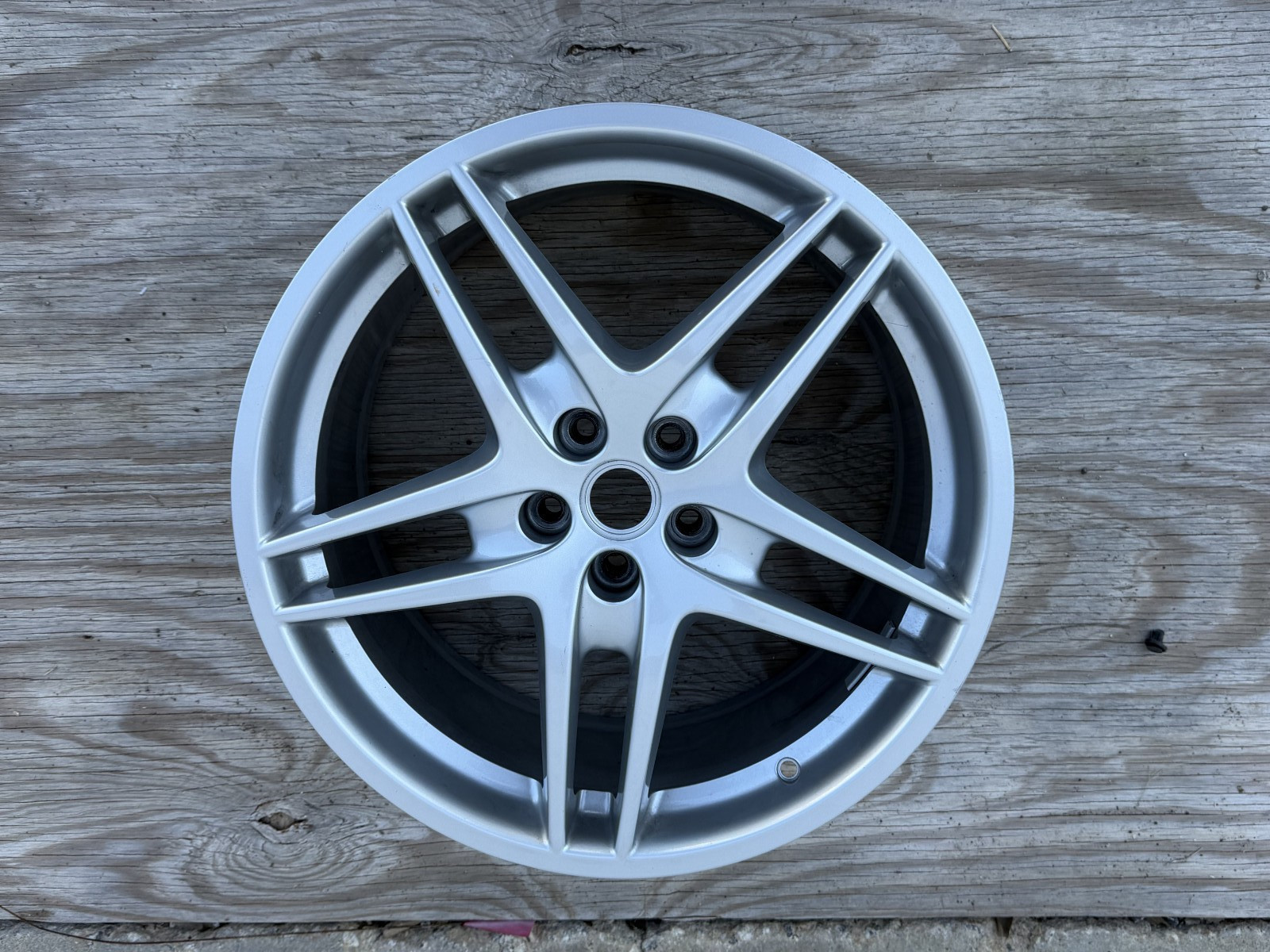 Ferrari F430 2004-2010 Wheel P/N 194266