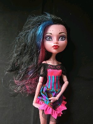 Monster High Freaky Fusion Dracubecca Doll White USED NO BOX