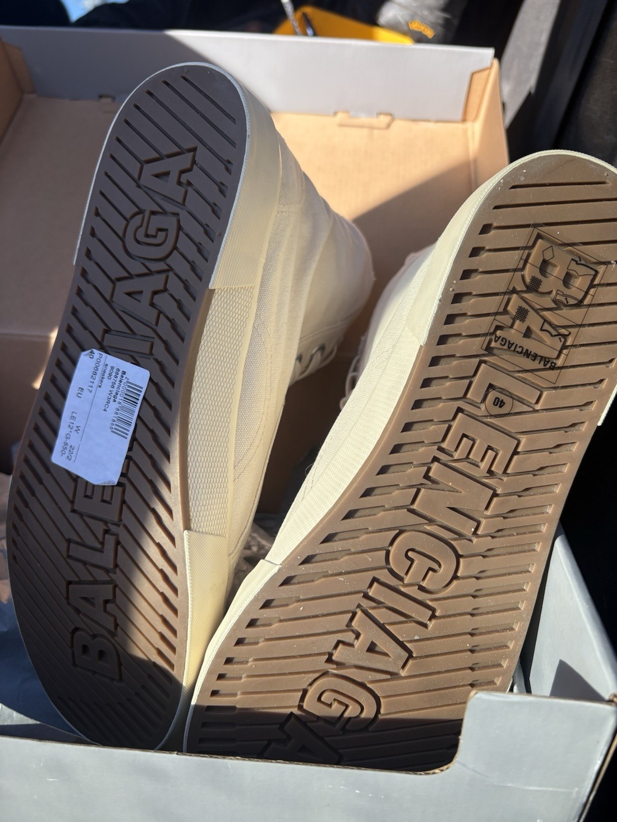 Balenciaga Men's Ivory Paris Distressed Canvas High-Top Sneakers Shoes 40 thumbnail 4