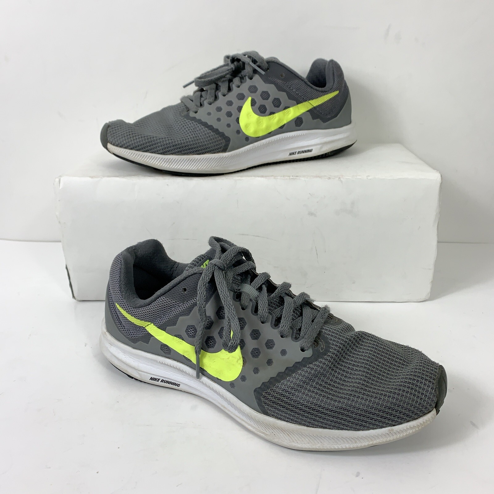 Nike 7 Sz 7 Gray Green White 852459-004 Athletic Shoes | eBay