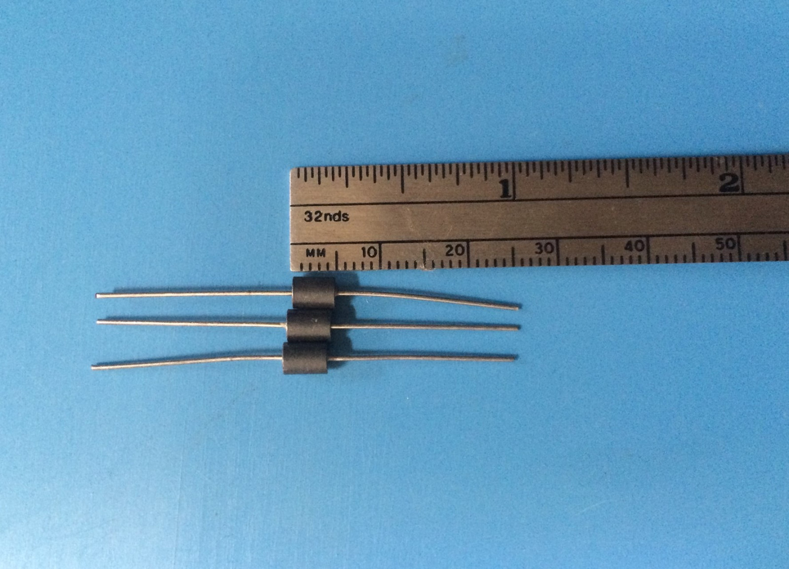 10x BL01RN1A62001 MURATA INDUCTOR FERRITE BEAD EMI SUPPRESSION FILTER