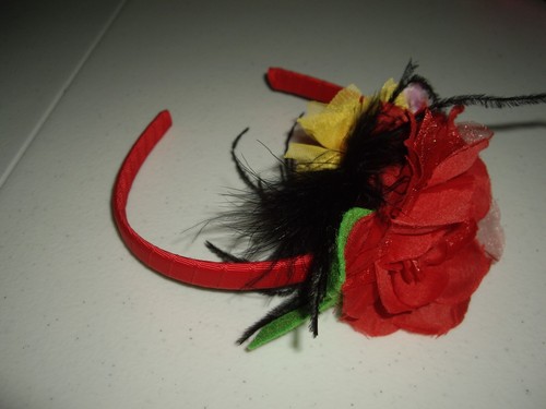 EUC Lot of 6 Girls Headbands Flowers Bows Girl Scouts Daisy & Cinderella - Picture 5 of 7