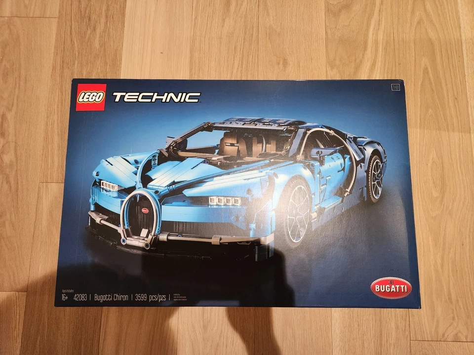 LEGO Technic Bugatti Chiron 42083 - Brand New - Factory Sealed in Box - Image 3 of 4