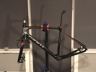 giant defy frameset
