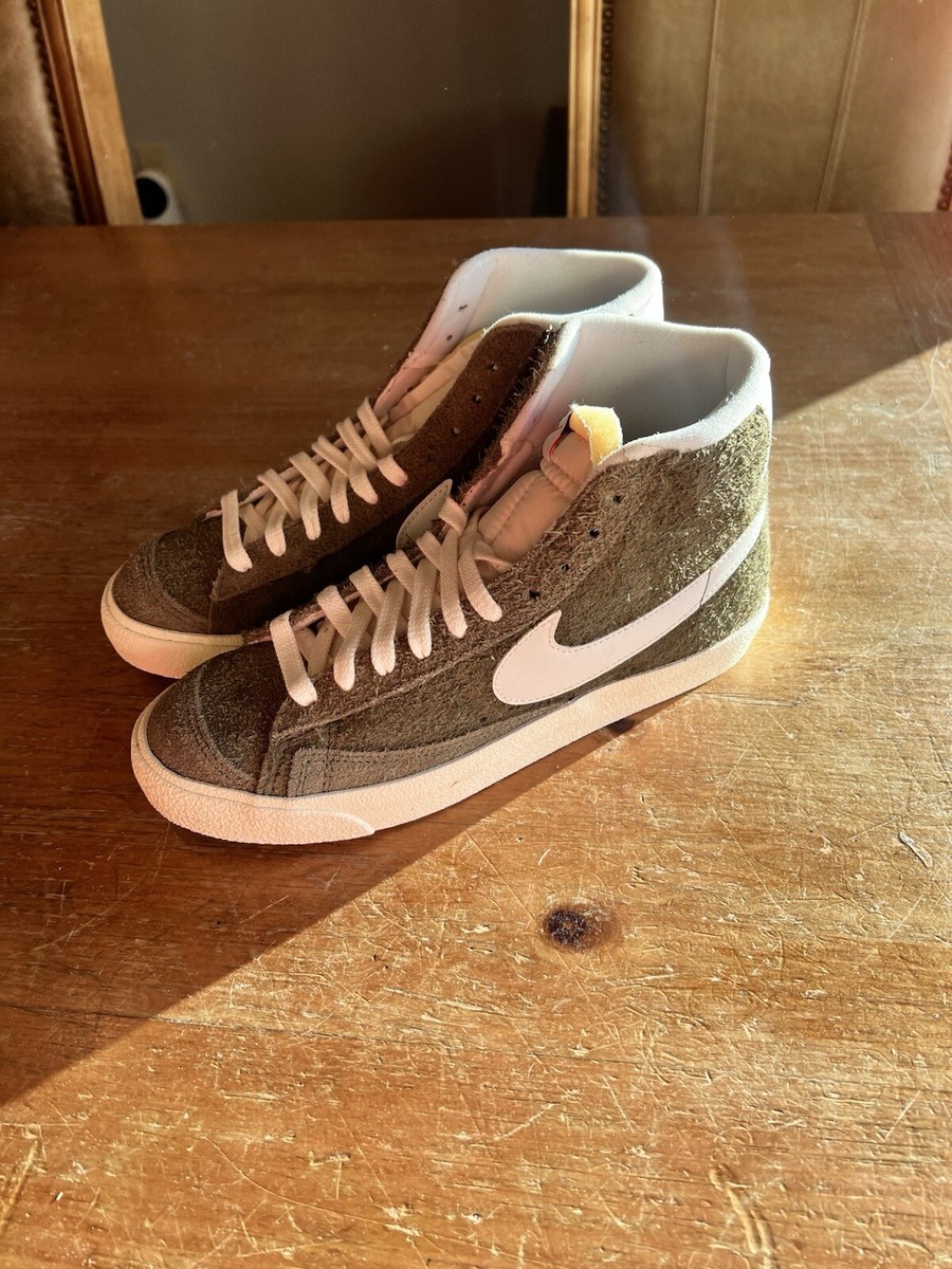 Sneakers Nike Blazer High Mujer Olive Nike Womens Blazer Mid '77