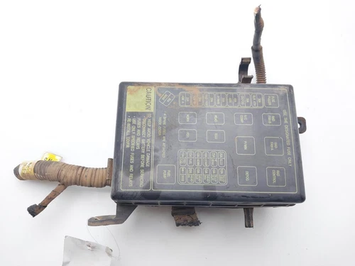 96270325 Caja Reles/Fusibles para DAEWOO LANOS SE 1999 8398277 - Imagen 1 de 10