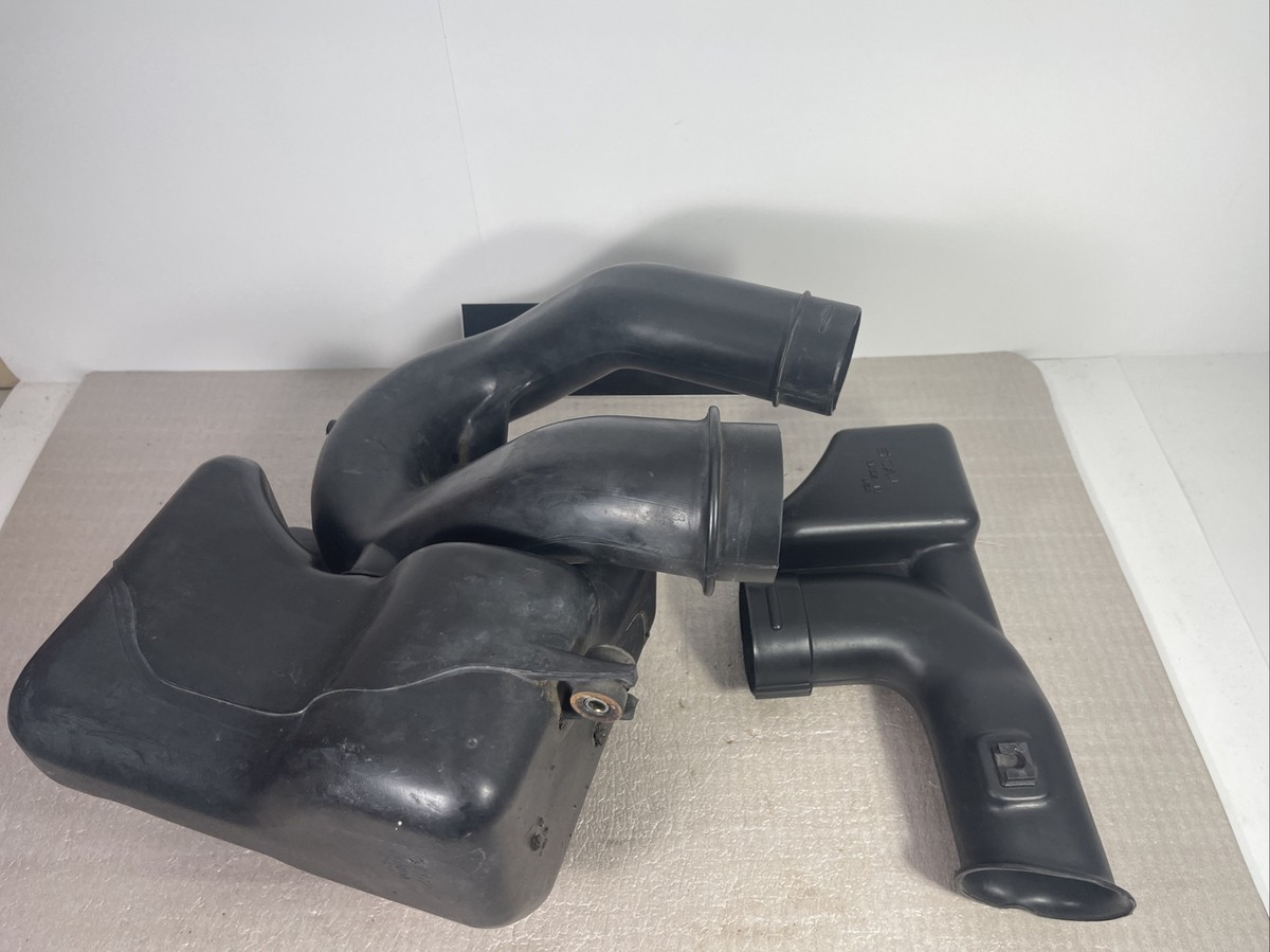 92-95 HONDA CIVIC EG AIR INTAKE RESONATOR CHAMBER OEM Silencer