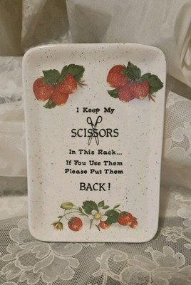 Ceramic Wall Pocket Scissor Holder Strawberry Motif 6-1/2''H VGUC