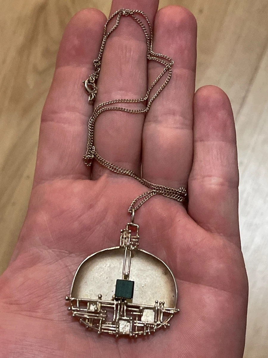 RARE PETIT PENDENTIF Art-Nouveau avec photo miniature de poupée EUR 35,00 - PicClick FR