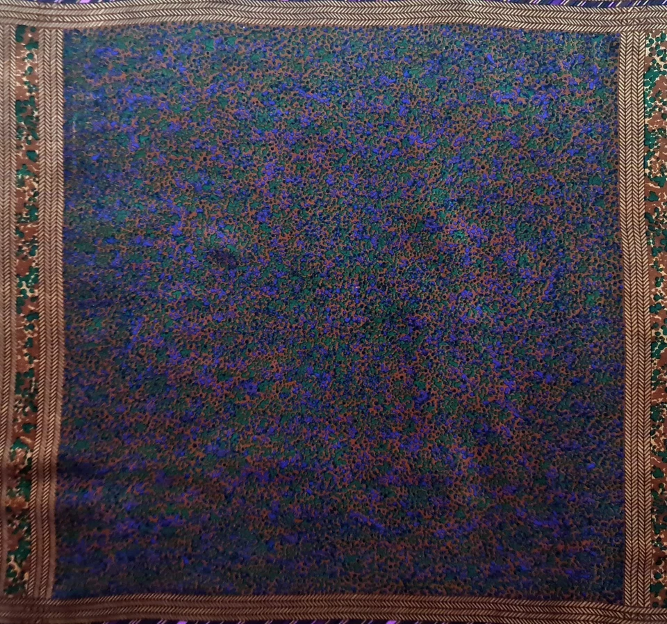 BUFANDA VINTAGE AUTÉNTICO MARCO DE ARTE GEOMÉTRICO MARRÓN VERDE SEDA 30" CUADRADO Foto 2 de 4