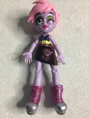 Capsule Chix 4.5'' Doll - Purple with Pink Hair and Shoes