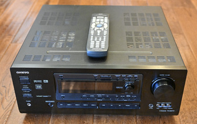 Onkyo TX-DS777 THX Select Receiver - 5.1 Ch - 105WPC - Excellent Condition