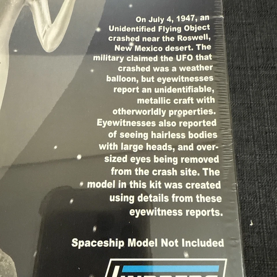 New Lindberg Alien Plastic Model Kit 2006 Close Encounters Roswell UFO #91004 - Image 4 of 4