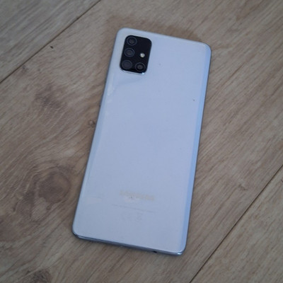 Samsung Galaxy A71 128 GB Android Smartphone weiß, Slate-Design, gebraucht