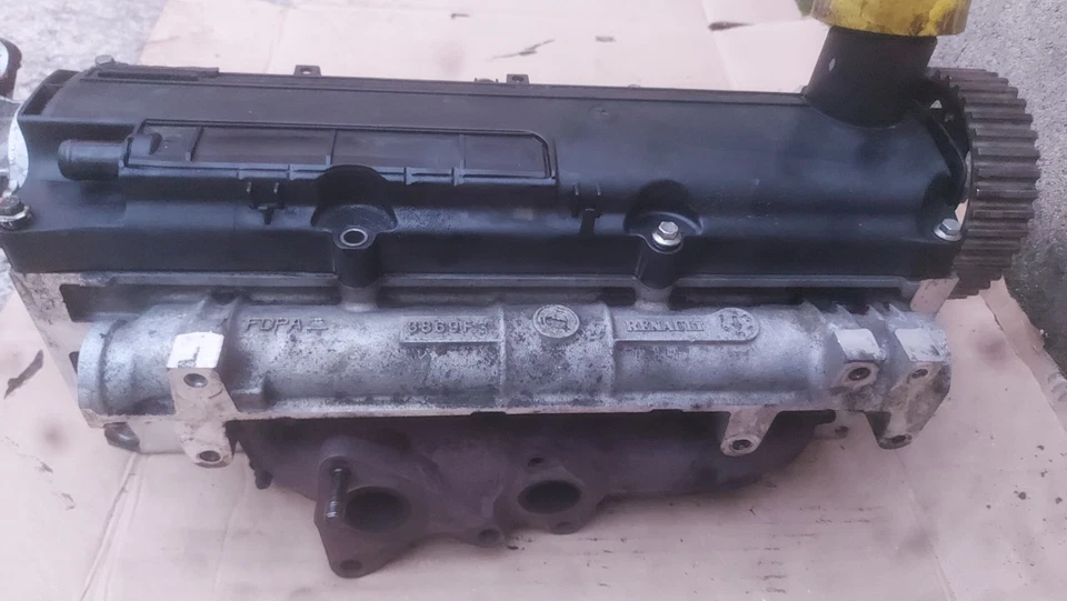 Culasse diesel 1.5 DCI - Photo 3/4