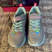 LIGHTS Powered by Skechers Girl Sneakers Size 11. They Light Up