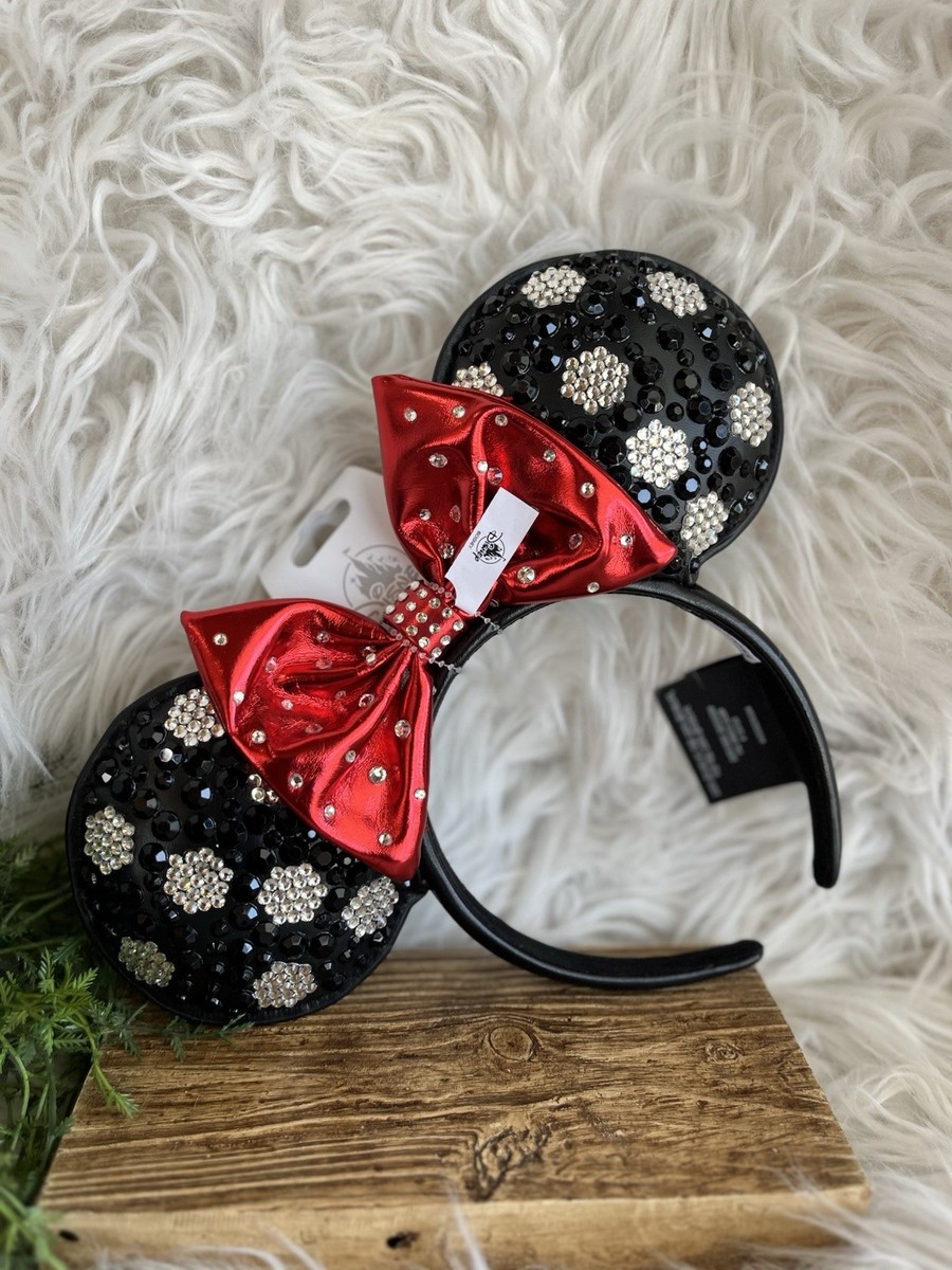Disney BaubleBar Minnie Mouse Classic Gem-Studded Ear  display picture 1