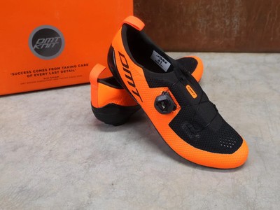 DMT KT1 TRIATHLON FAHRRADSCHUH / ORANGE / SCHWARZ / UNISEX
