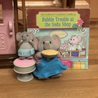 Li'l Woodzeez Bakery + Icecream Shop w Elephant And Chipmunk Family + Book — photo 4