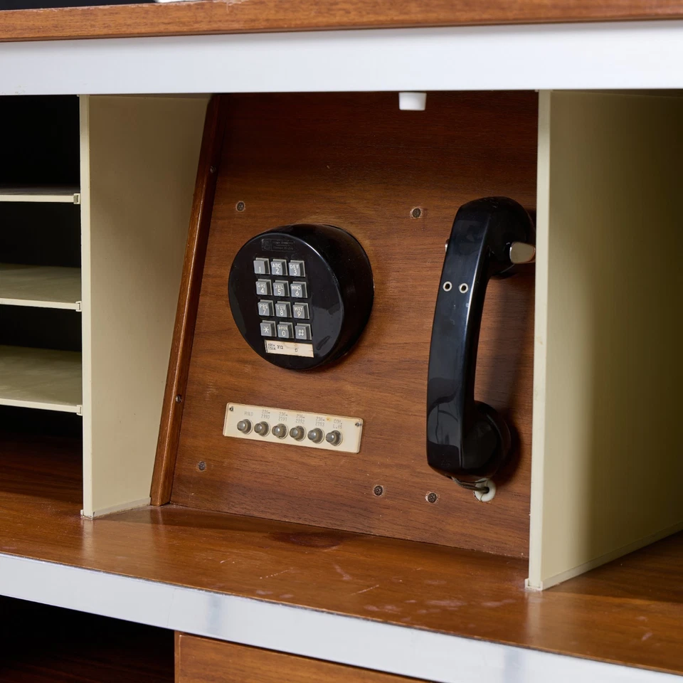 George Nelson for Herman Miller Mid Century Walnut Desk with Return - Image 4 of 4