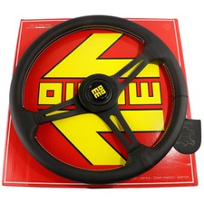 Volante sportivo 14,5 pollici/370 mm momo Italy vera pelle raggi neri