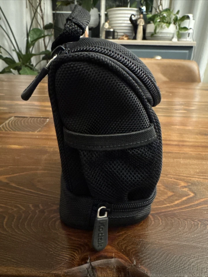 Kodak KD3F-6640 Compact Digital Camera Black Case Bag Handle Zipper Mesh Pockets - Image 2 of 4