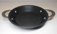 *Calphalon* 7" Double Handle Tapas Pan - 8107