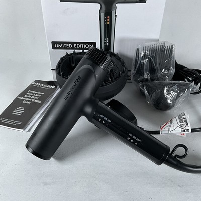 BaBylissPRO Nano Titanium Matte Black Light Ionic High-Speed Dryer | BNTC9200MB