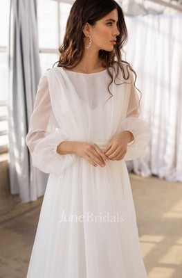 June Bridals A-Line long sleeve chiffon wedding dress size 4