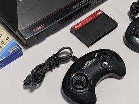 Sega Master System Power Base Console Bundle Model 3010 2 Controllers Rocky