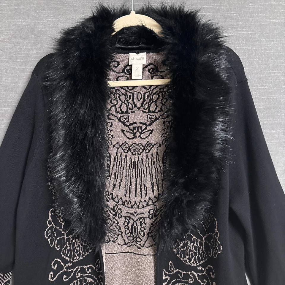 Chicos Cárdigan Suéter 2 L EE. UU. 12 Negro Dorado Metálico Plumero Largo Extraíble Piel Foto 4 de 4