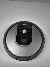 iRobot Roomba 960 Robot Vacuum - For Parts, Signs of Use
