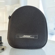 Bose Quiet Comfort 2 Acoustic Noise Cancelling Headphone Carrying Hard Case Only
