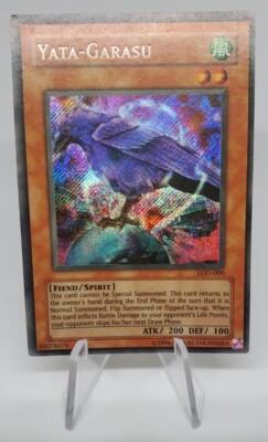 yugioh yata garasu deck Card Review This is of Secret Rare rarity YuGiOh! Yata-Garasu LOD-000 Unlimited Secret