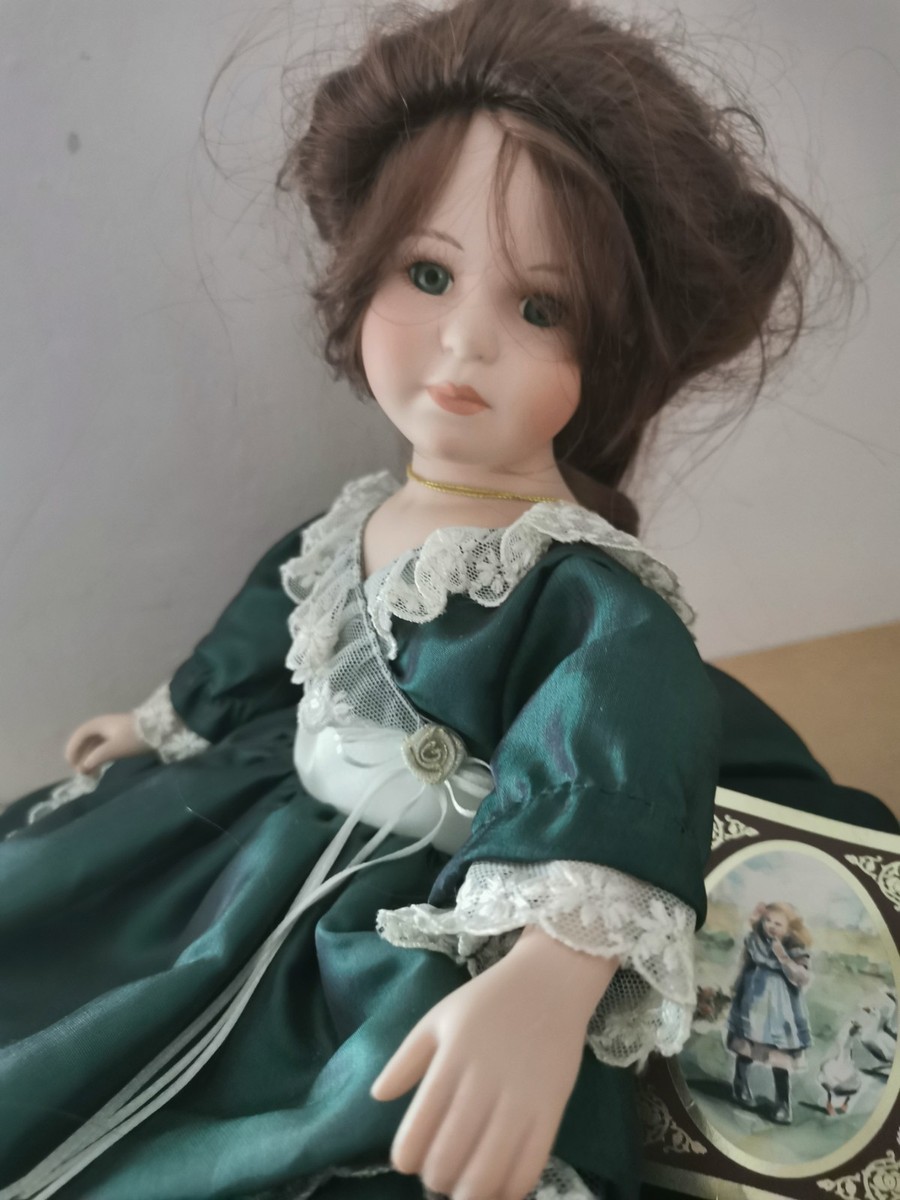 Rare Vintage Alberon Porcelain Doll Limited Edition Holly No. 15