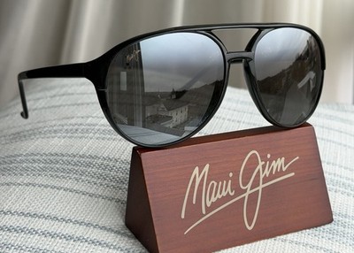Maui Jim Aviator MJ 193 02 Black Frame + Grey Gradient Polarized Maui Jim Aviator MJ 193 02 Black Frame + Grey Gradient Polarized