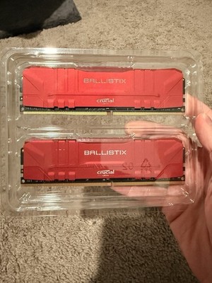 Crucial Ballistix DDR4-3000 16GB (2x8GB) Red DIMM RAM