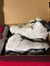 Size 4.5 GS - Jordan 6 Retro 2022 Mid Midnight Navy