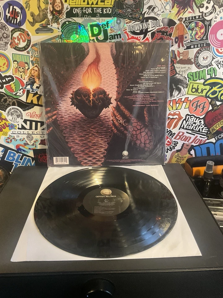 CHER Heart Of Stone VG+ VINYL W/HYPE STICKER  - Image 2 of 2