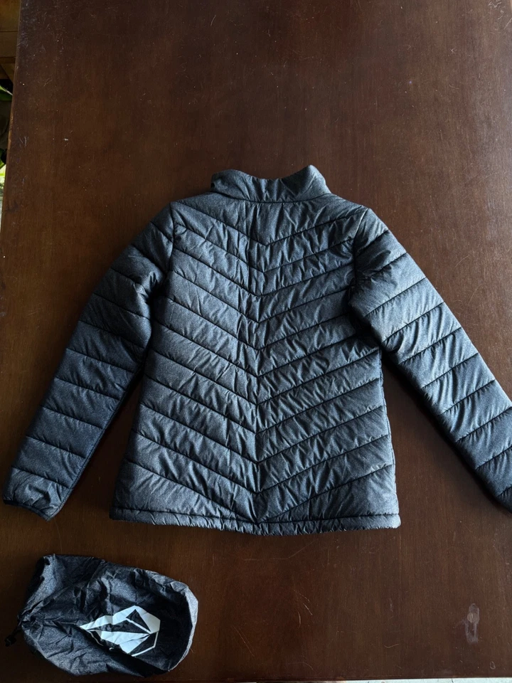 Volcom Packable Puff Jacket Women H0402100 Black/Maroon – Lightweight Insulated - Image 2 of 4