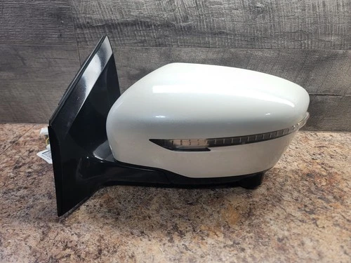 2014-2020 NISSAN ROGUE LEFT HAND DRIVER SIDE POWER SIDE MIRROR WHITE Camera Heat