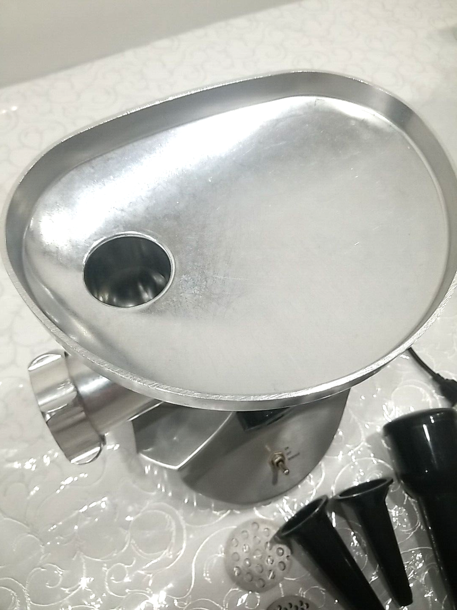 Waring Pro Professional Mg800 Meat Grinder with Attachments Waring Pro Professional Mg800 Meat Grinder with Attachments