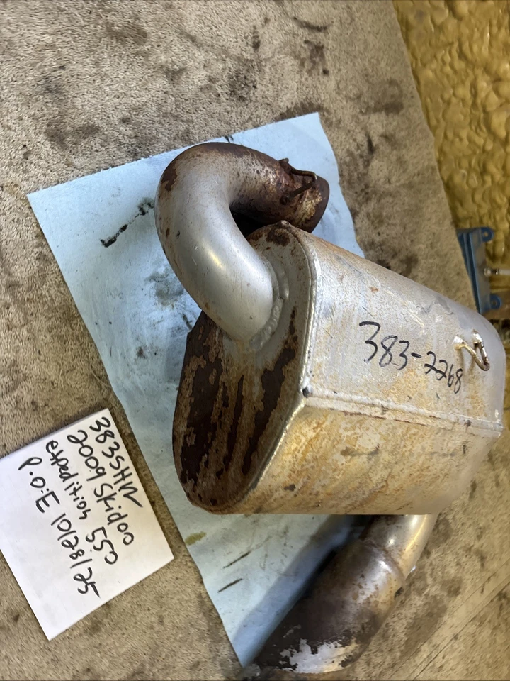 2002 Polaris RMK 700 exhaust muffler silencer 383 - Image 2 of 4