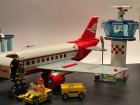 LEGO City 3182 Airport Set with Airplane, Tower, Airport, Luggage, 4 Minifigures