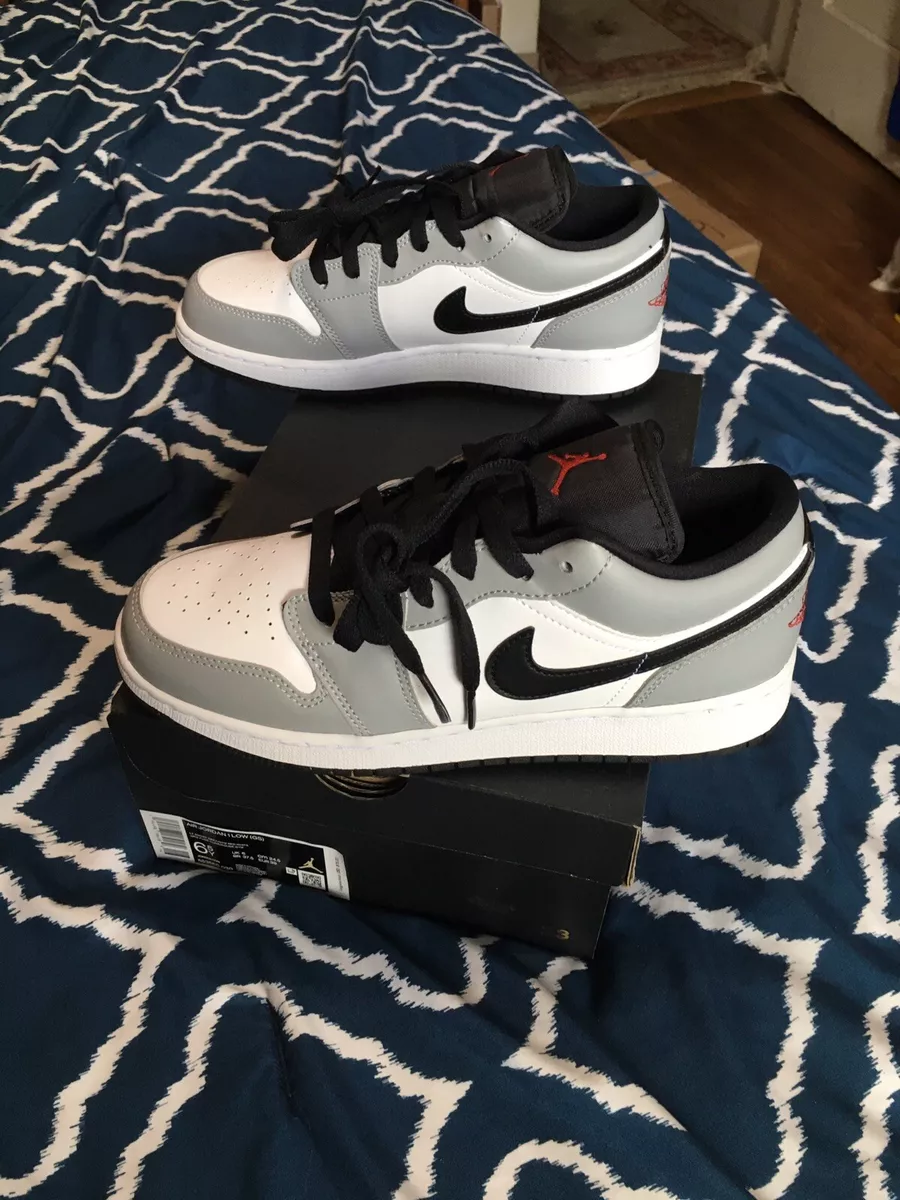 Kurze jordans hotsell